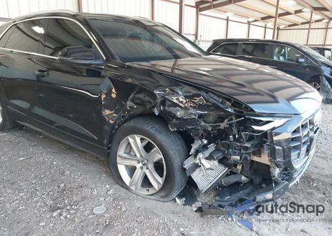 2019 Audi Q8 55 Premium z USA, uszkodzony, nr VIN WA1AVAF13KD017408